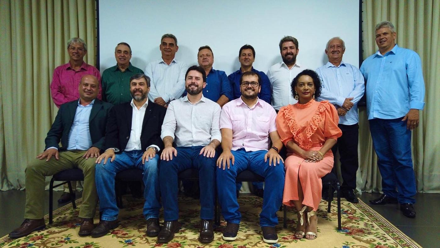 Eleição da nova diretoria dos consórcios de nossa região AMAPAR e CISPAR.