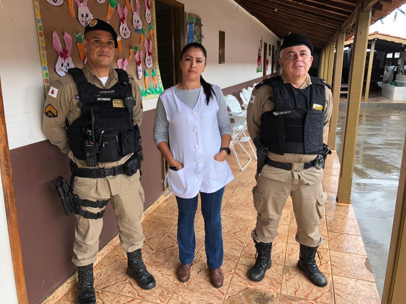 Polícia Militar com apoio da Prefeitura faz “Operação Segurança nas Escolas” para prevenir atos de violência nas escolas de Presidente Olegário.